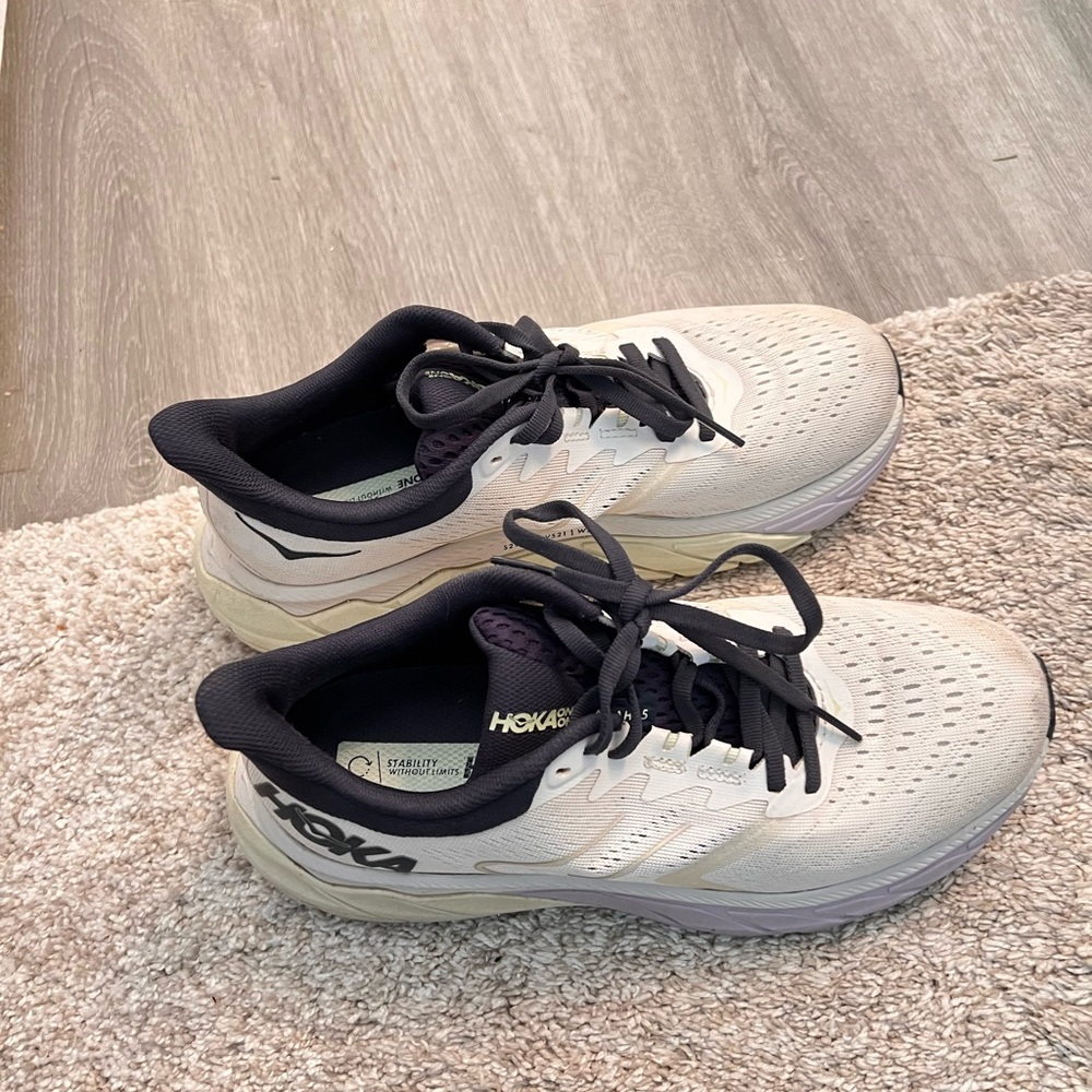 Hoka One One Sneakers